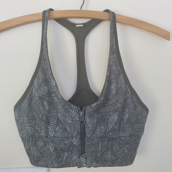 Lululemon Cool to Street bra green leaf pattern - Picture 4 of 10